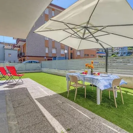 Family Flat With Swimming Pool, Private Parking, Wi-fi, Ac Apartament *