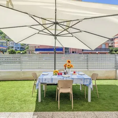 Family Flat With Swimming Pool, Private Parking, Wi-fi, Ac Apartament *