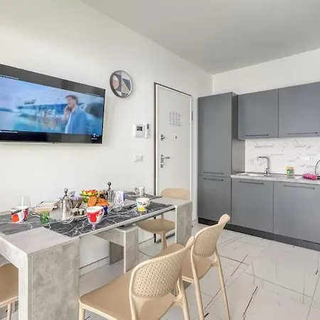 Family Flat With Swimming Pool, Private Parking, Wi-fi, Ac Borghetto Santo Spirito