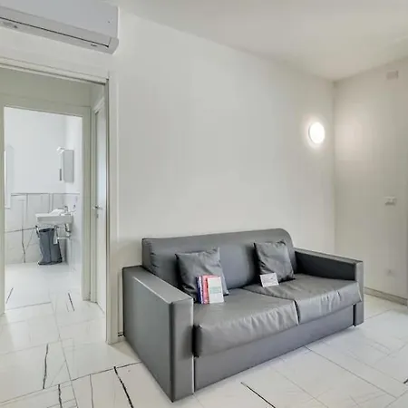 Family Flat With Swimming Pool, Private Parking, Wi-fi, Ac Apartament *
