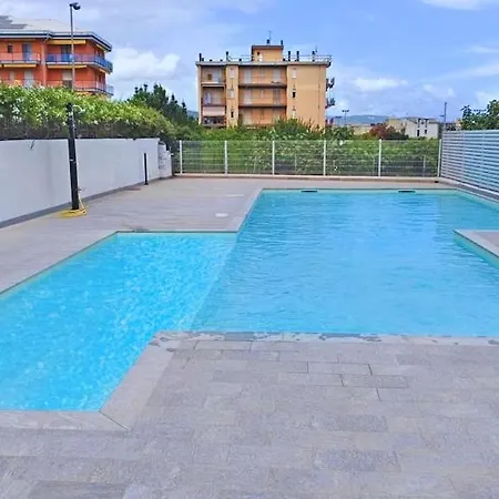 Family Flat With Swimming Pool, Private Parking, Wi-fi, Ac Borghetto Santo Spirito
