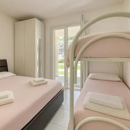 Family Flat With Swimming Pool, Private Parking, Wi-fi, Ac Apartament Borghetto Santo Spirito